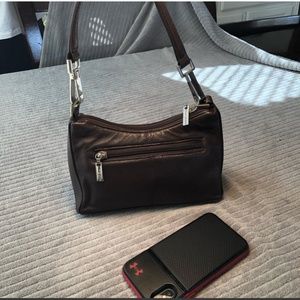 Pelle studio purse